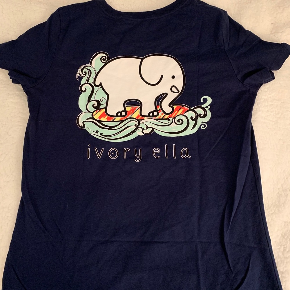 Ivory Ella surfing elephant t-shirt